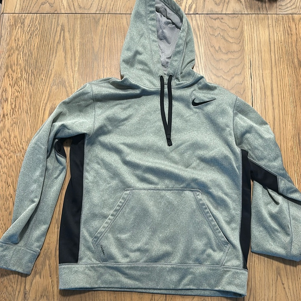 Nike Therma-fit Hoodie